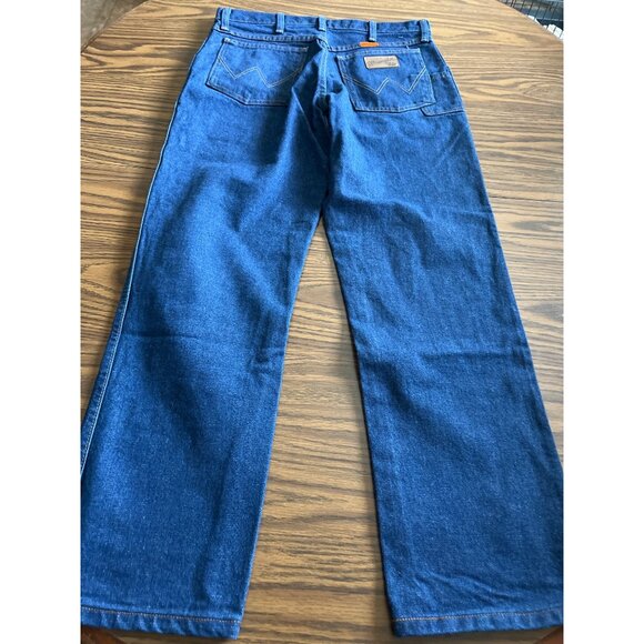 Wrangler Fire Resistant zip front denim jeans size 32x30 NWOT - Picture 2 of 8